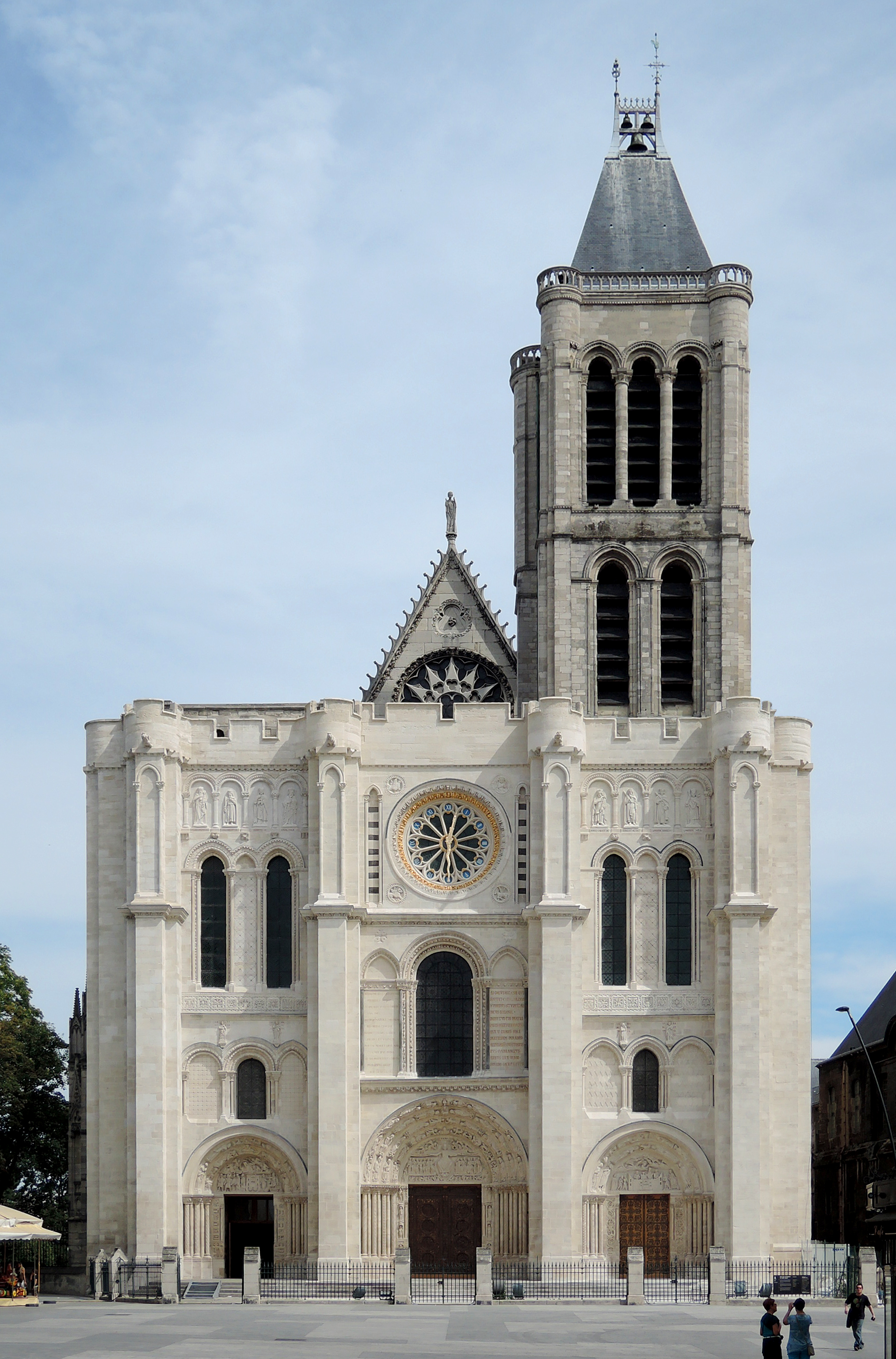 gothic-cathedral-on-emaze