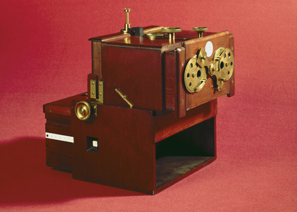 History of Camera at emaze Presentation